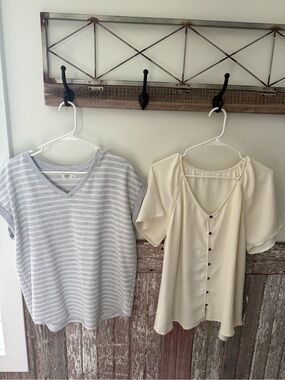 Women’s Maurice’s Large Lot - Short Sleeve Tops